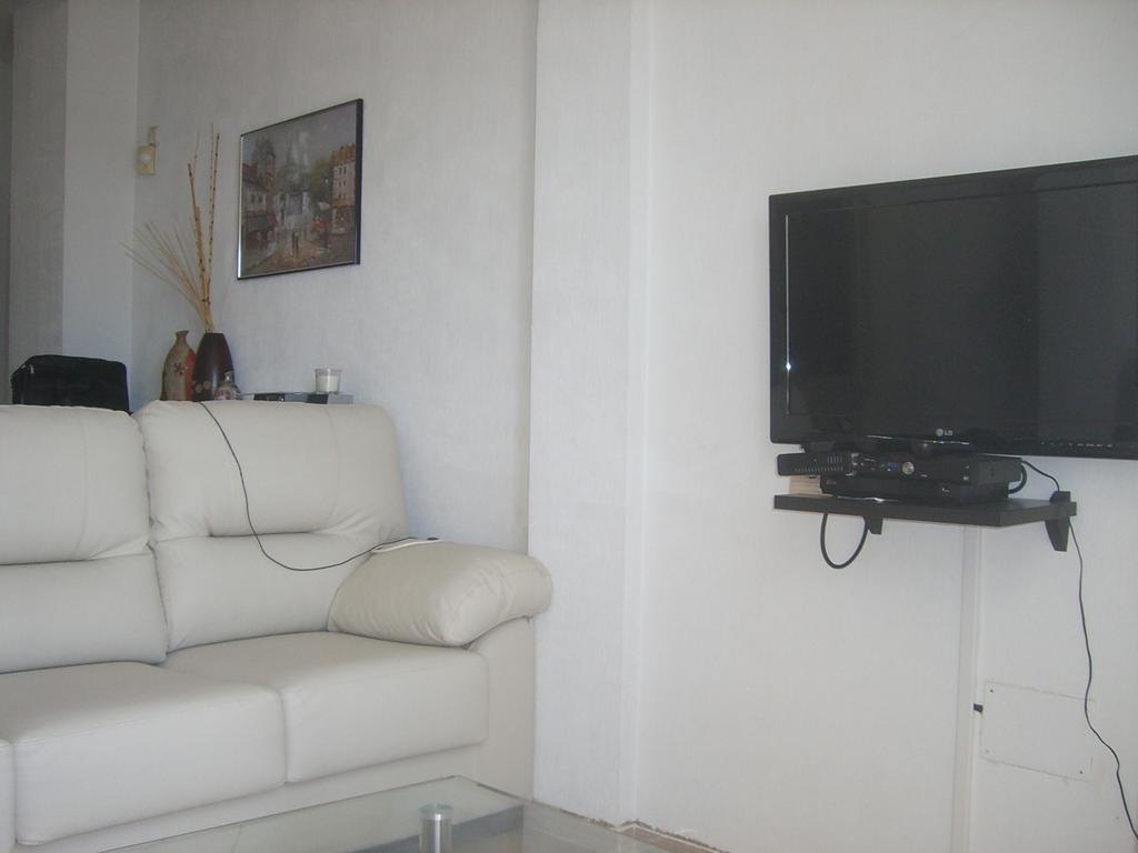 Apt Mijas Costa Arkadia Beach El Faro Marvellous Frontbeach With Stunning Seaviews And Historic Lighthouse Фуэнхирола Экстерьер фото